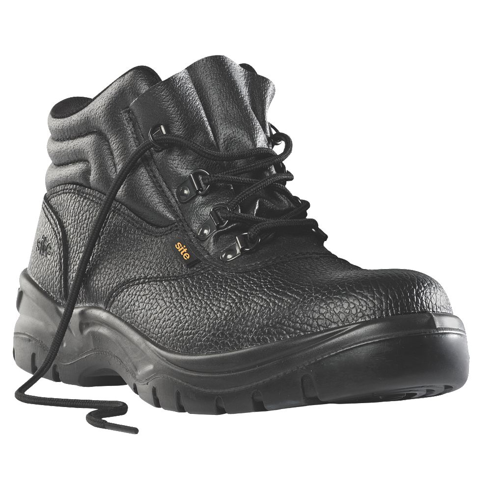 Black Chukka Boot
