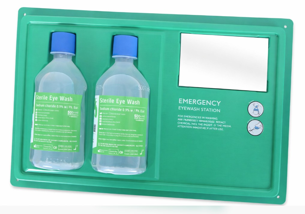Wall Mounted Eyewash Station and Replacement Bottles