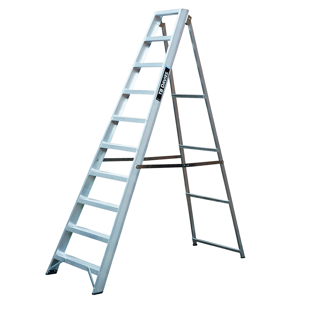 5 Tread Aluminium Swingback Steps EN131 Professional